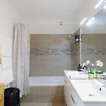 Lovely 2 Bedroom With Pool * Валлорис