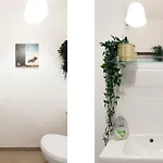 Lovely 2 Bedroom With Pool Валлорис