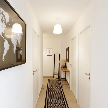 Lovely 2 Bedroom With Pool * Vallauris